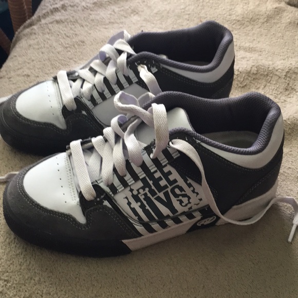 Heelys Shoes Heelys Size 6 Girls Poshmark